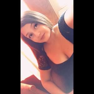 Meet your Posher, Marissa